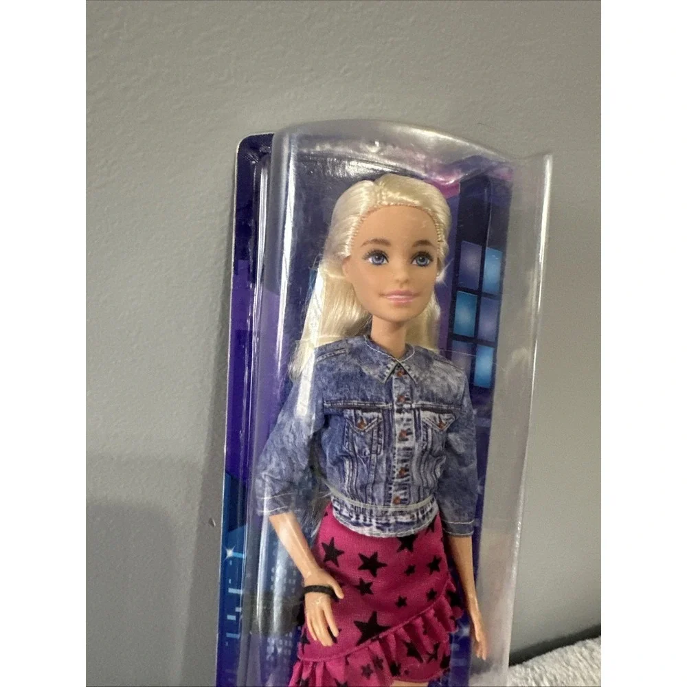 Mattel, Barbie,‎ Big City Big Dreams New